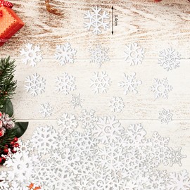 VEGCOO Pack of 120 Wooden Christmas Decoration Snowflakes, Christmas Table Decoration, Christmas Pendant Wood, Crafts Christmas, Snowflakes Wooden Discs Scatter Decoration for DIY Table Decoration