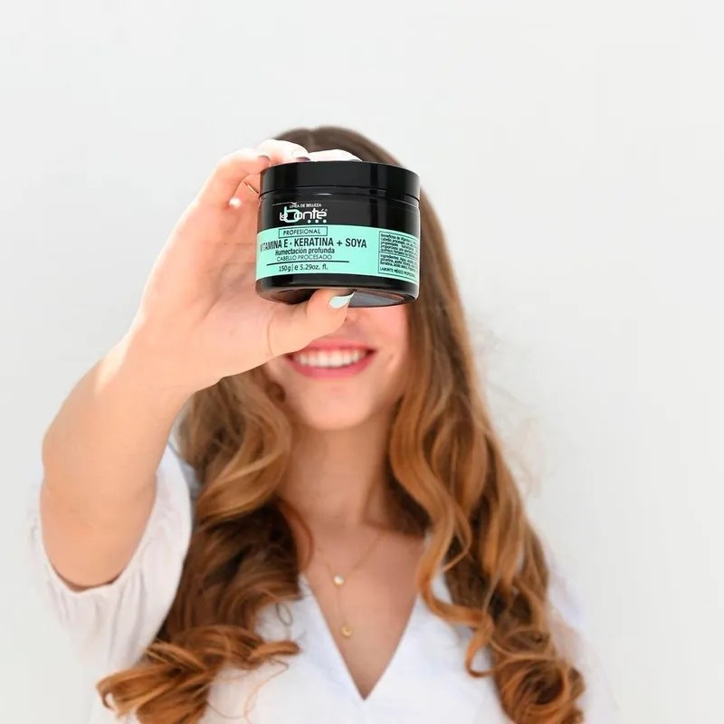 Vitamina E + Keratina + Soya Labonte 150 Gramos