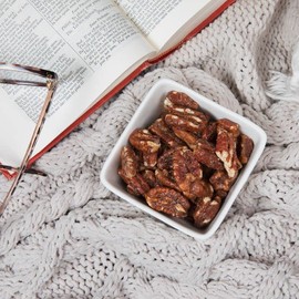 PRIESTER'S | 1lb. Bag | Honey Glazed Pecans | Flavorful Premium-Crop Pecans | Grown with Care & Made with Love | Perfect for Gifts, Snacking, Recipes & Toppings | Sweet & Crunchy Treat