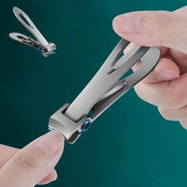 Large Nail Clipper for Thick Hands, Solid Large Nail Trimmer, Nail Trimmer, Thick Hands and Feet Nail Clippers, Silver/ONESIZE