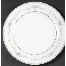 Noritake Fairmont Dinner Plates Set Of 4 - 10 1/2" Discontinued In Great Shape
