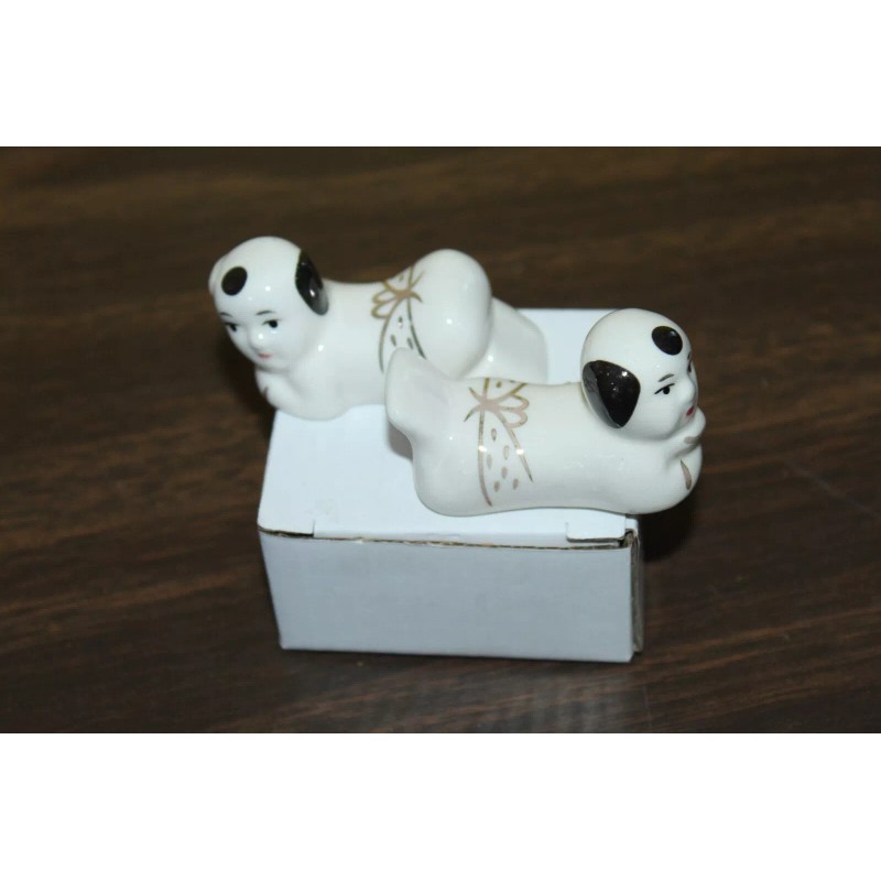 TAO Chopstick Holder Set with chopstick set