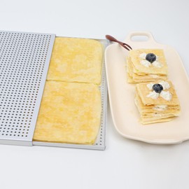 ＫＬＫＣＭＳ Oven Baking Sheet Puff Pastry Baking Tray Perforated Dish Nonstick Multipurpose Mille Feuille Pan Baking Pan for Meat Dessert, Thickness 1.5mm