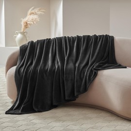 CozyLux Cuddly Fluffy Blanket Sofa 130 x 150 cm for 4 Seasons - Soft/Warm/Lightweight Sofa Blanket Couch Blanket for Sofa/Couch/Bed, Flannel Fleece Blanket 150 x 130 cm Black