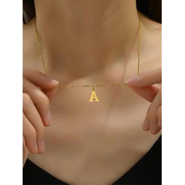 Fashion Letter Initial Pendant Necklace for Men, Stainless Steel Chain Necklace for Girlfriend, Trendy Versatile Jewelry Accessory Gift, Unisex - Color: Golden, Size: Letter-Q