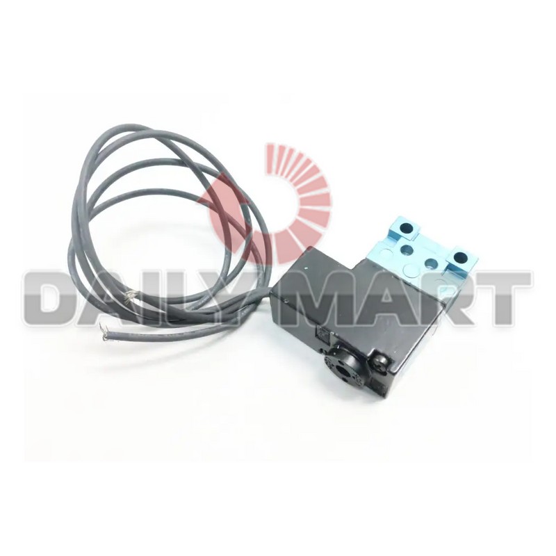 MAC New In Box MAC 111B-111CAAA Solenoid Valve