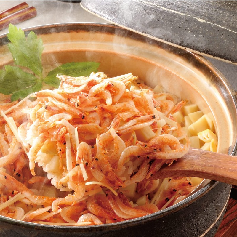 寿物産 桜えび 素干し 110g (55gx2袋) 台湾産 乾燥 桜海老 海老 100gあたりのカルシウムは2000㎎とカルシウムもたっぷり