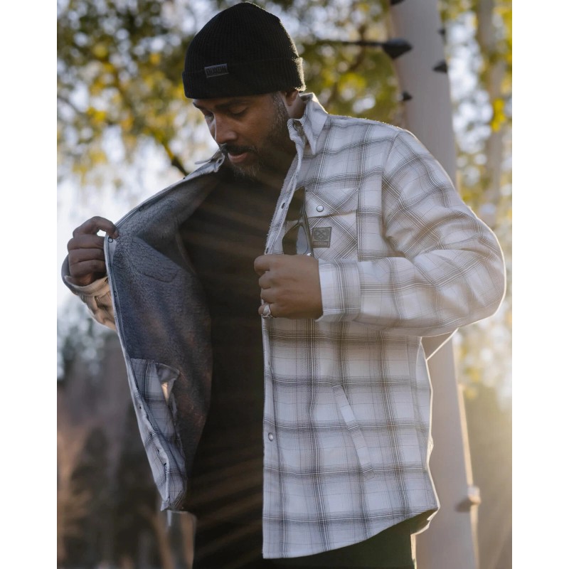 Dixxon Flannel Co. NWT Dixxon Aspen White & Gray Plaid