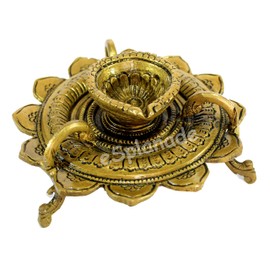 eSplanade - Lotus Shaped Round Brass Diya | Oil Lamp | Home Decor | Brass Diya | Brass Deepam | Brass Lamps | Kuthu Vilakku | Oil Lamp, Lamps for Home and Office