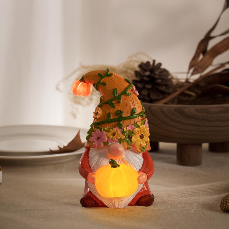 DN DECONATION Autumn Gnome Figurine with Light
