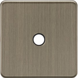 Knightsbridge 20A Flex Outlet Plate - Antique Brass