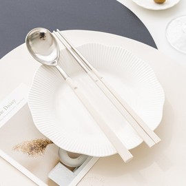 1+1 Maison de Bell Premium Couple Cutlery Set (Spoons and Chopsticks) for 2 People / 1+1 메종드벨 고급 부부 수저세트 숟가락 젓가락 2인 세트