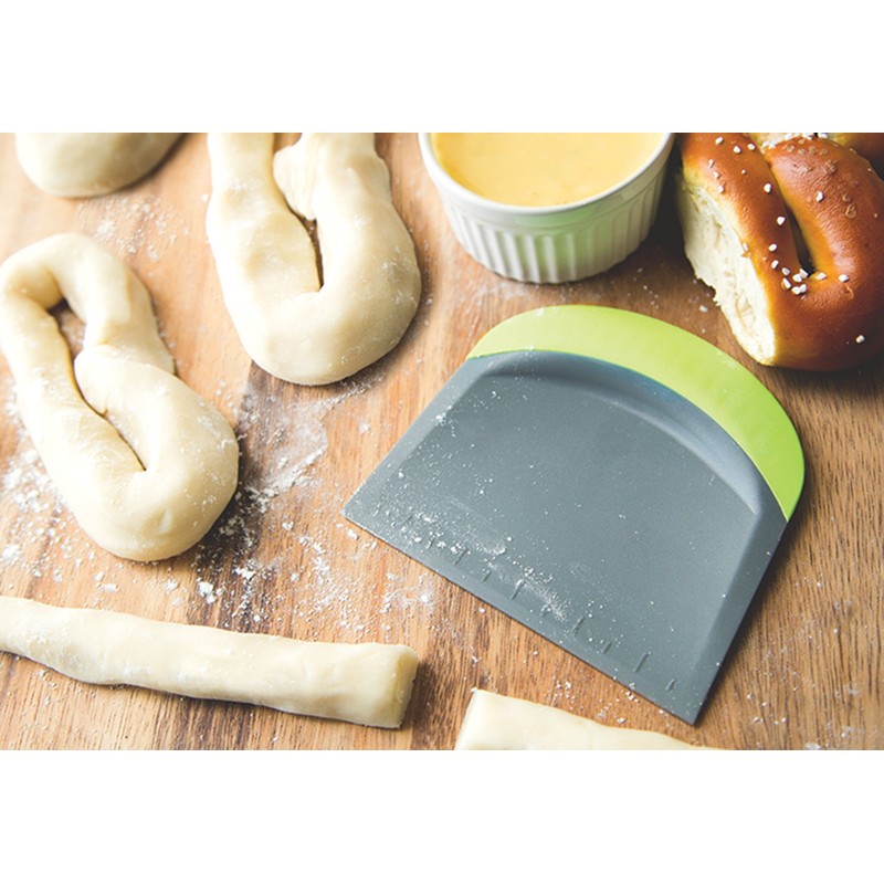 Fox Run Dough and Bowl Scraper, Flat Edge, Green