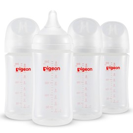 Pigeon - Biberón de Polipropileno Cuello Ancho, Anticólicos, Cuerpo Aerodinámico, Sensación Natural, Fácil de Limpiar, 8.1 Oz (Paquete de 4), Incluye 4 Tetinas M (3m+)