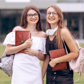 Kesote Diario con Contraseña Libreta con Candado de combinación Diario secreto A5 con Bolígrafo Diario con Llave Tapa Dura 212 Páginas (Marrón)