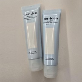 Tori-Dun 웰빙창고  다이브인 워터리 모이스처 선크림 60ml 2개 Wellbeing Warehouse Dive-In Watery Moisture Sunscreen 60ml 2-pack