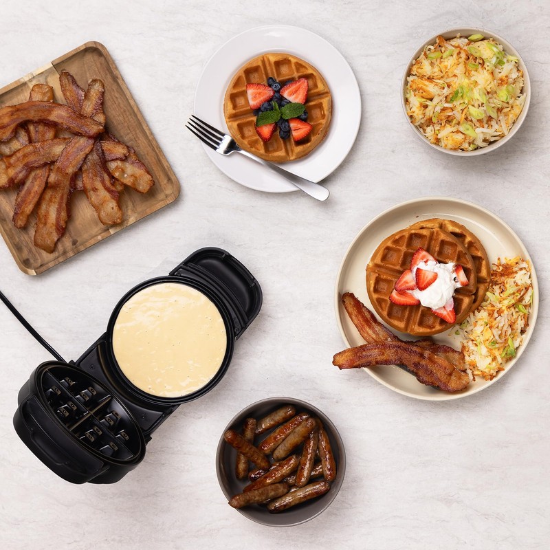 Presto 03517 Flip Belgian Waffle Maker