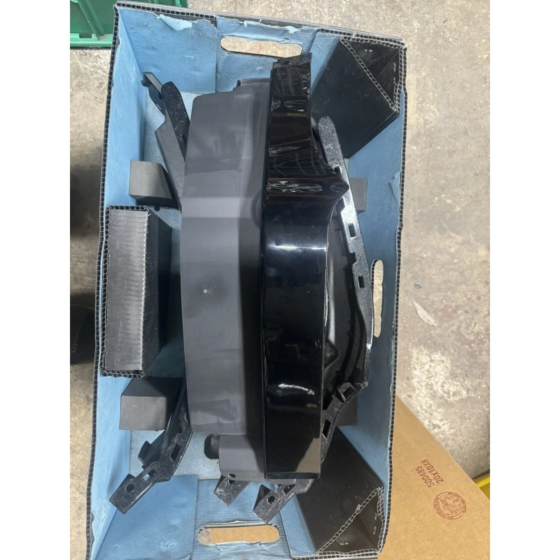 GMC 2015-2019 GMC SIERRA HD 2500 3500 RH FRONT BUMPER