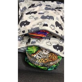 Kit Bolsa Impermeable Grande  Bolsa Chica Estampada Ecopipo                                                                                           