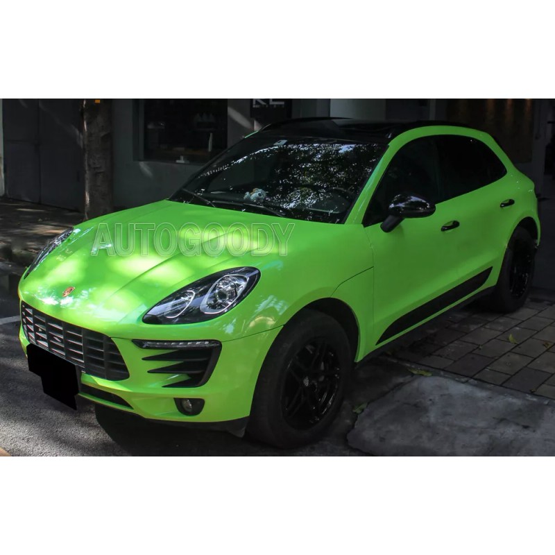 AUTOGOODY 108" x 60" Super Gloss Green Vinyl Film Wrap