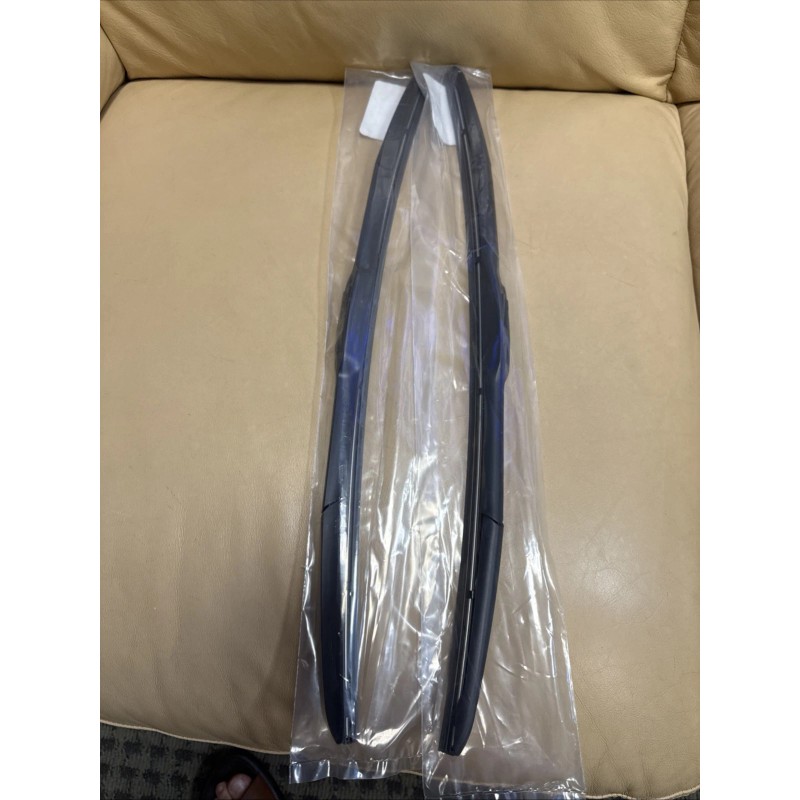 GM 19-22 SILVERADO SIERRA 1500 WINDSHIELD WIPER BLADE Pair GMC