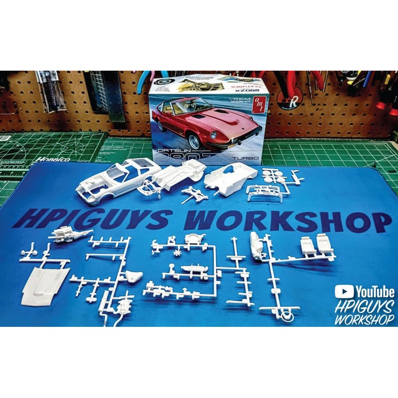 AMT 1/25 Datsun 280ZX Turbo T-Bar Roof Plastic Model AMT1372