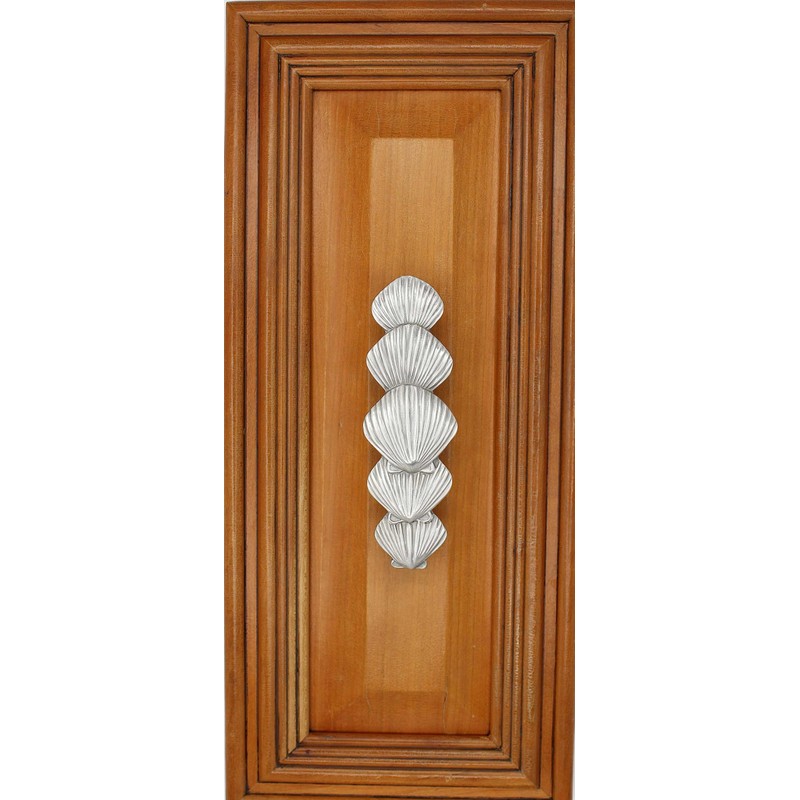 Costello Coastal - Seashell Cabinet Pull (Vertical) - Artist Collection