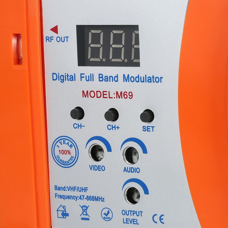 Compact RF Modulator Audio Video TV Converter RHF UHF Signal