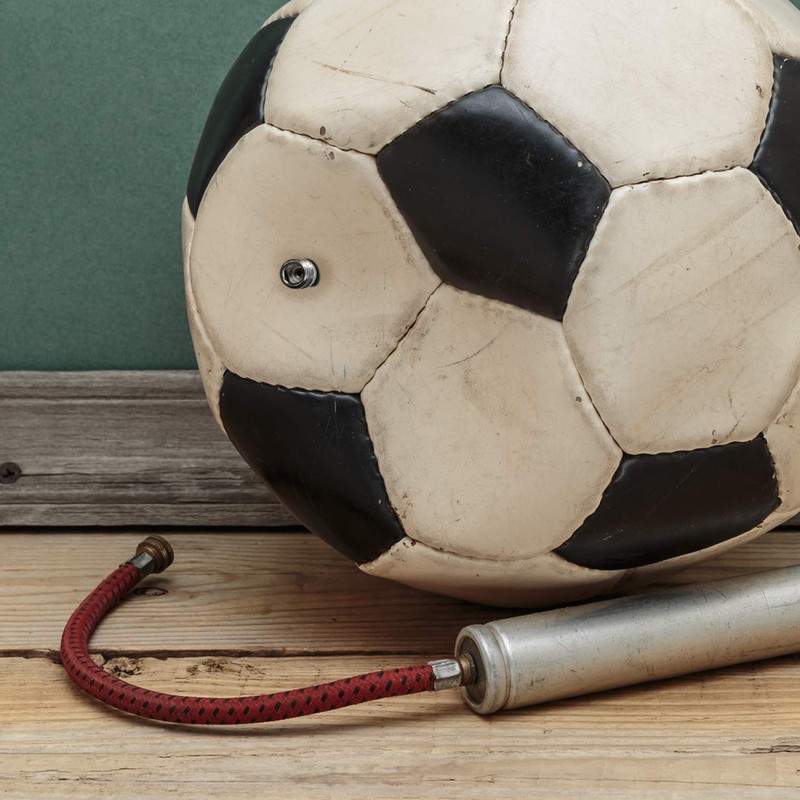 Ball Valve Inflating Needle - Pump Football - Rugby -