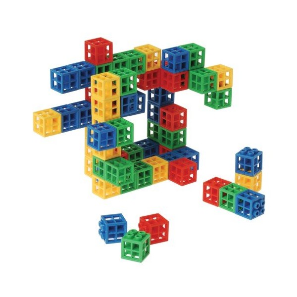 Linking Cubes That Link on All Four Sides for Building 3D Structures