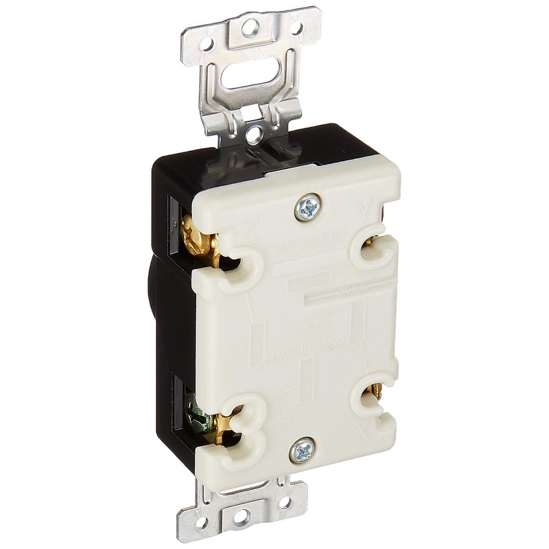 Panasonic (Panasonic) Embedded Outlet Grounded 3P Black wf1420bk