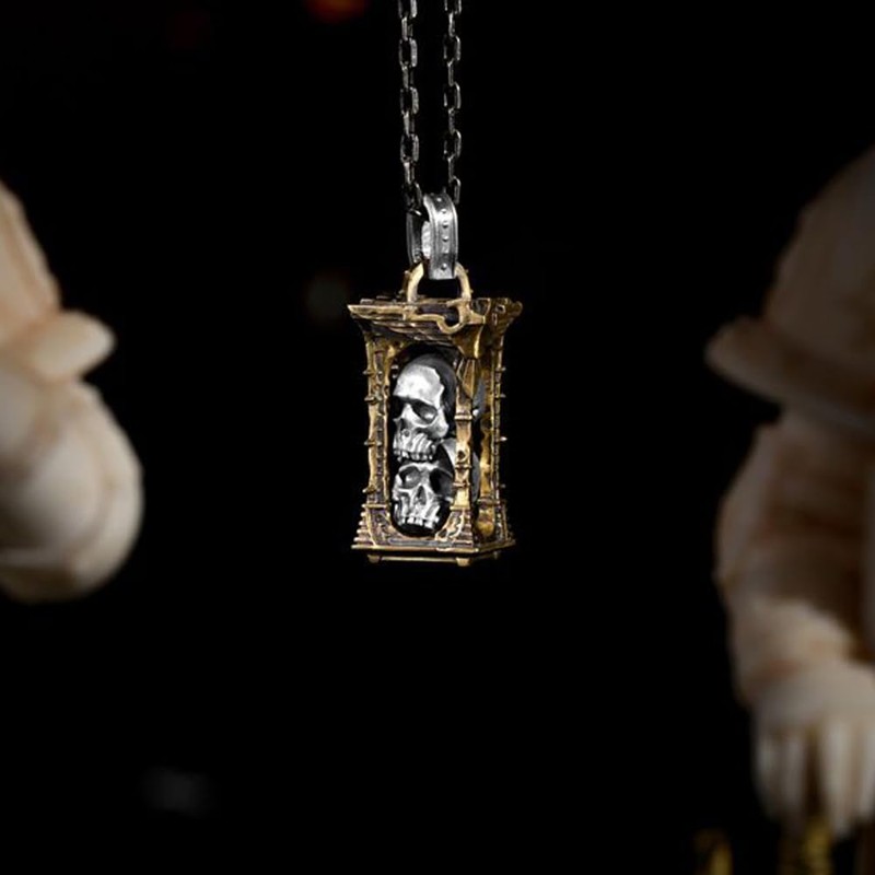 YUQCUZEU The Shrine of Skulls Necklace of Adeptus Mechanicus of