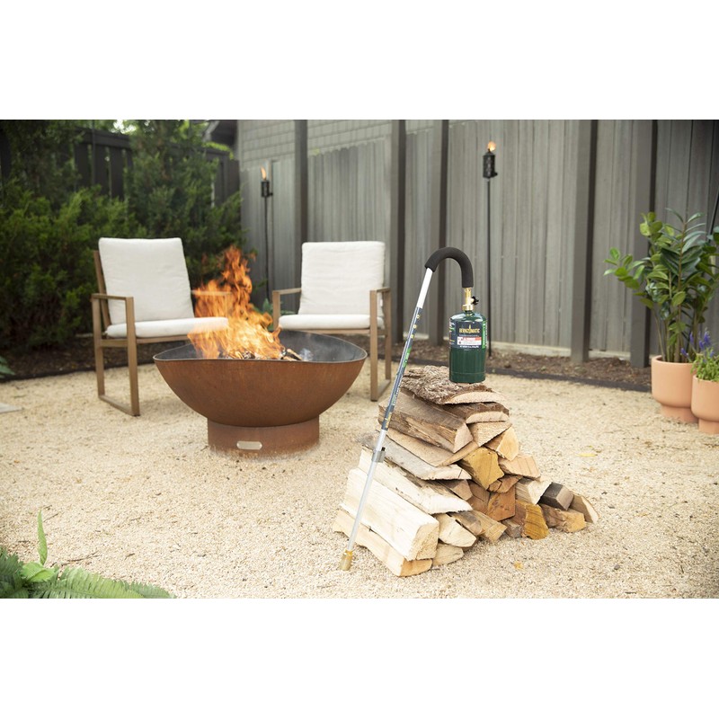 Bernzomatic 19425 JT850 Self-Igniting 20,000 BTU Outdoor Torch (JT850)
