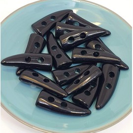 MajorCrafts® 16pcs 30mm Horn/Tooth Shaped 2 Holes Sew-on Toggle Acrylic Buttons Needlewor Embellishments (Black)