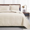 Love's cabin King Size Quilt Bedding Set Beige Bedspreads -