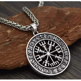MADIOLA Collar Vikingo Hombre con Colgante de Brújula VegVisir, Amuleto Nordico Vintage, Collar Runas Vikingas