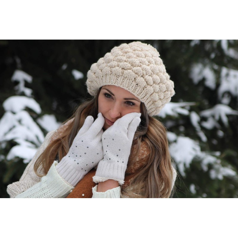 styleBREAKER Warm gloves with rhinestones and fleece, winter knitted gloves,