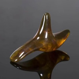 Sparrow 선물용 삼각형 앰버 마사지기 얼굴 뷰티 도구 스파로우 발 시아추 괄사 경락 브러시 [05 Green] Gift Triangle Amber Massager Facial Beauty Tool Sparrow Foot Shiatsu Gua Sha Meridian Brush [05 Green]