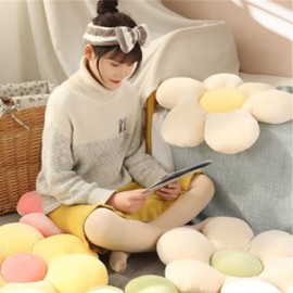 OUKEYI Flower Floor Pillow Daisy Flower Shape Cushion Cute Seating Pad Chair Cushion Oversized Throw Pillow,for Home Decoration Kids Girls Women Gifts (White Daisy, 20"x20")