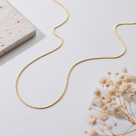 Luxcuty 14K Gold Necklaces for Women Gold Chain for Women 14K Gold Box Chain Necklace for Womens Tightly-Connected Links with Neat Geometry 0.8/1/1.2mm Wide Box Chains for Men 14/16/18/20/22/24/26in (0.8mm, 20, Inches)