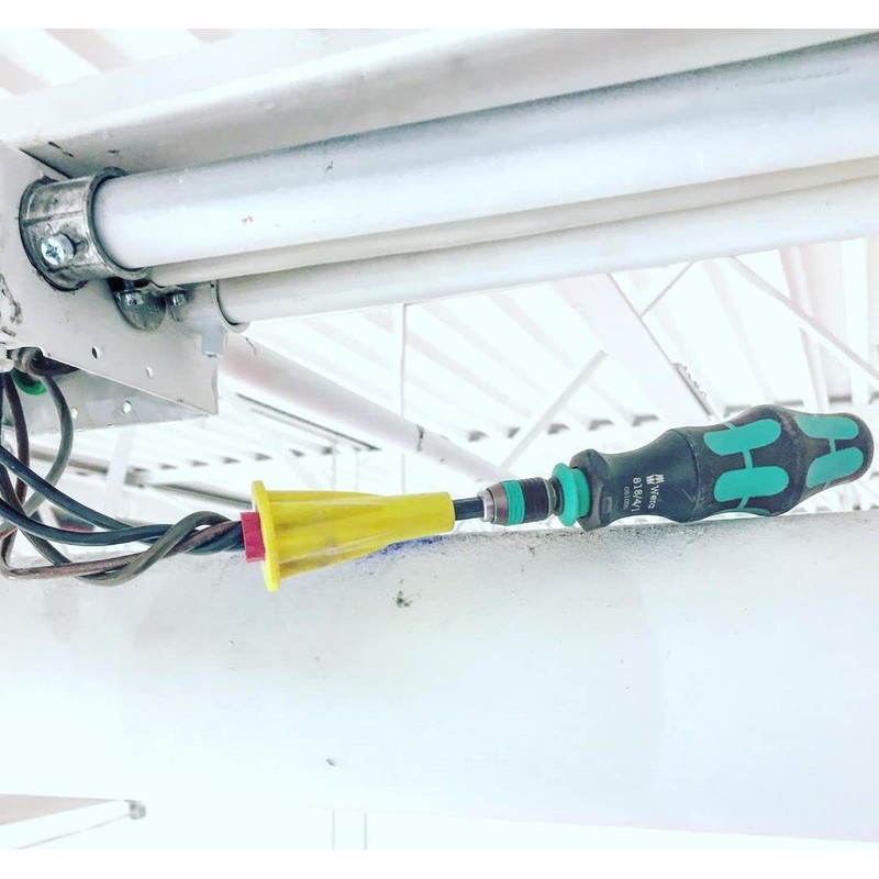 Rack-A-Tiers Nut Blaster - Tighten Wire Nuts with Drill, Universal