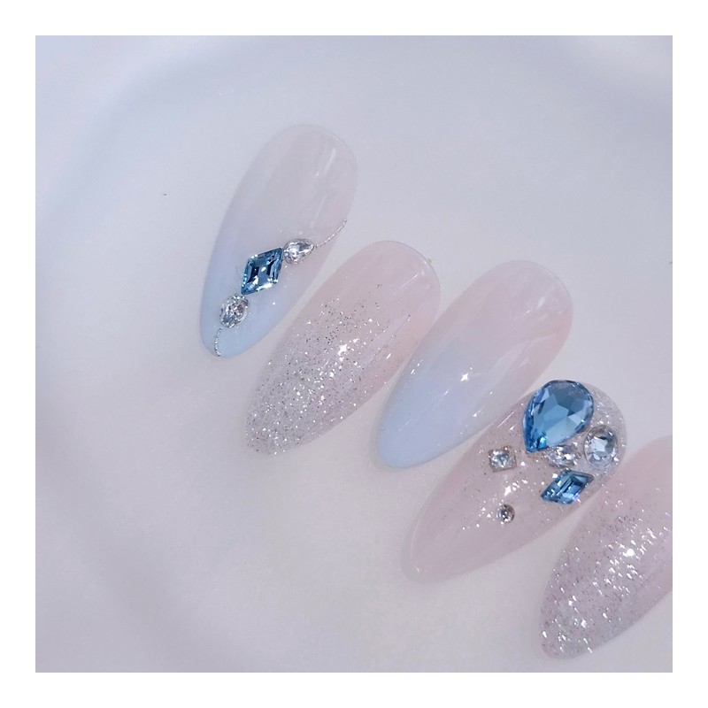Ice Blue Handmade Nail Tips - Coffin Midi / 아이스블루