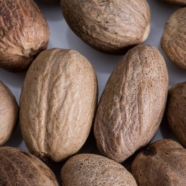 Kobe Spice, Nutmeg Hole, 1.8 oz (50 g), Nutmeg Whole, Original Shape, Spice