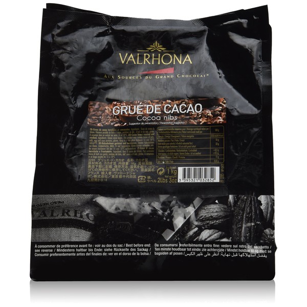 Valrhona Grue De Cacao Cocoa Nibs. Roasted Cocoa Beans Add Crunchy Texture and Visual Appeal. Sprinkle Over Desserts Or Fold Into Cookies or Ice Cream. Strong Chocolate Flavor. 1kg (1 Bag)