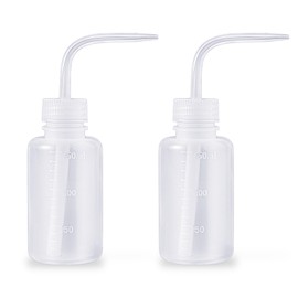 Qianyu 2 Pcs Wash Bottles 250ml Safety Wash Bottle Watering Tool Economy Plastic Squeeze Bottles with Handy Narrow Mouth Scale Labels for Medical Succulent Cleaning Washing Bottles