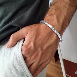 FLHEART Stainless Steel Mens Cuff Bracelet, Minimal Twist Cool Antique Retro/Silver/Black Open Metal Cuff Bangle Bracelets for Men, 65mm