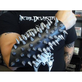metaldevastation.com TSJUDER..   LEATHER SPIKED GAUNTLET BULLDOG SPIKES . BLACK METAL (MDLG0187) - RIGHT, LACES, SMALL  (unisex sizes)