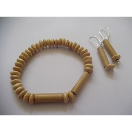 Apnaqualitymart Elegant Wooden Beaded Bracelet with Cylindrical Bamboo Beads & Matching Earrings, Adjustable Cord, Eco-Friendly Jewelry for Women, Perfect for Everyday Wear & Special Occasions