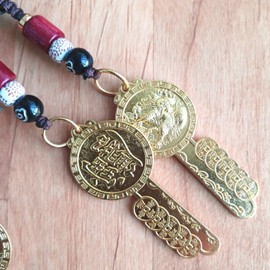 Museum Goods Korean-Chinese Park Muuz Feng Shui Oje Coin Golden Key Keychain K Goods Foreigner Gifts I agree to third-party provision for delivery / 박물관굿즈 국중박 뮷즈 풍수 오제동전 황금열쇠 열쇠고리 K굿즈 외국인선물 배송을 위한 제3자 제공에 동의합니다