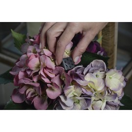 Best Direct STARLYF Security Cam Original from TV Advertising Outdoor and Indoor Security Camera Wireless with Motion Sensor with Recording System - Detection Day and Night